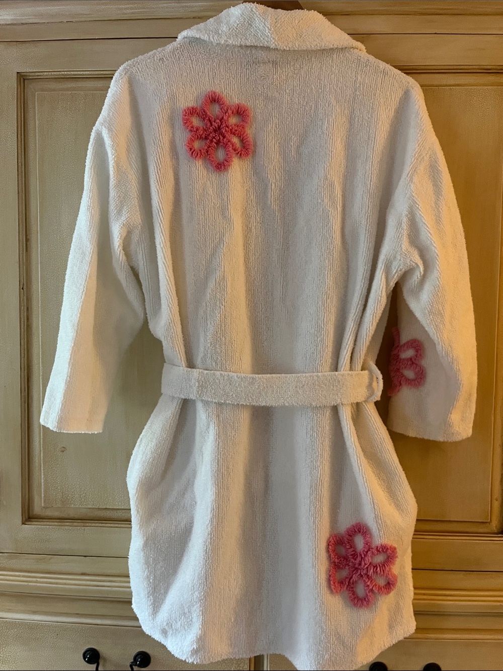 Mark Travers short white cotton terry wrap robe-made in Australia-size M - Picture 4 of 4